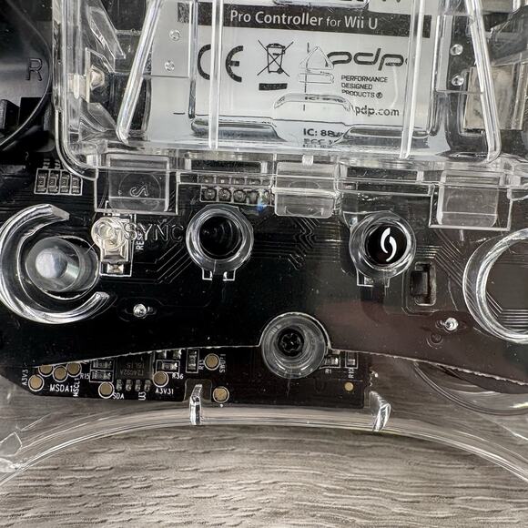 Nintendo Wii U Pro Controller AfterGlow Wireless Clear LED 085-018 Controller - Picture 7 of 11